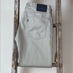 Lev’s 511 Khaki 34x30